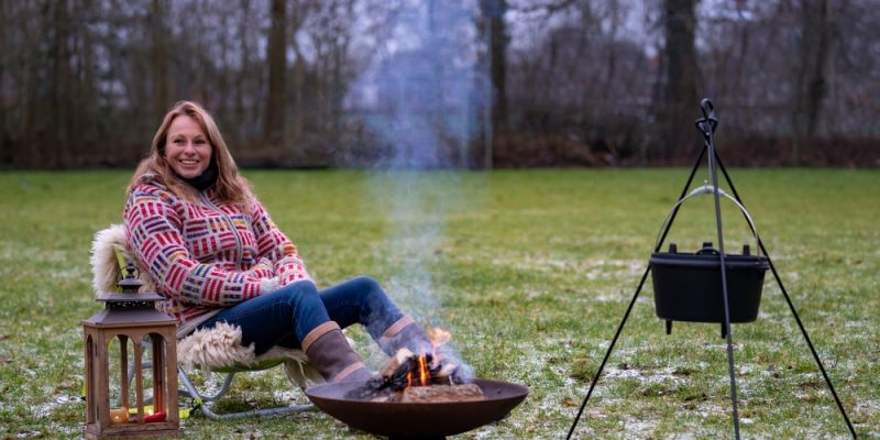 Beaufsichtigung der Feuerschale