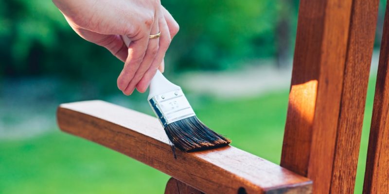 Sonnenliege aus Eukalyptusholz